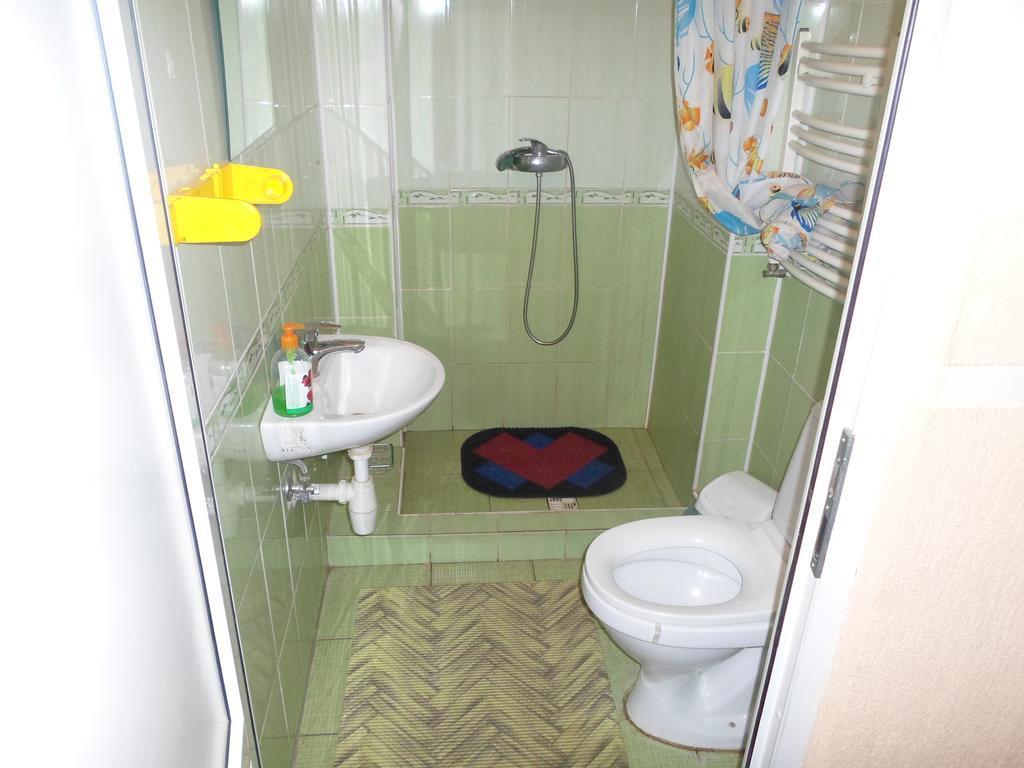 Piroshka Hotel ベレホヴェ エクステリア 写真